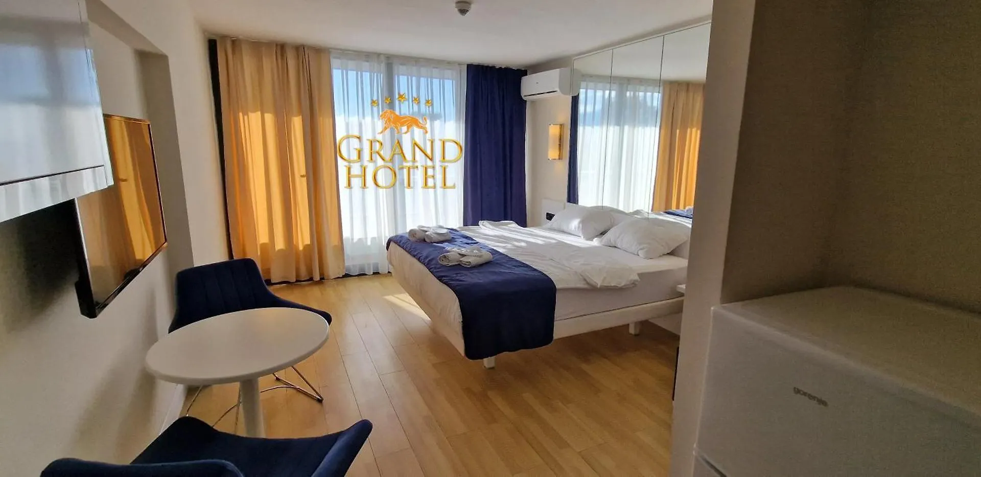 Grand Hotel ☆ Orbi City Batumi