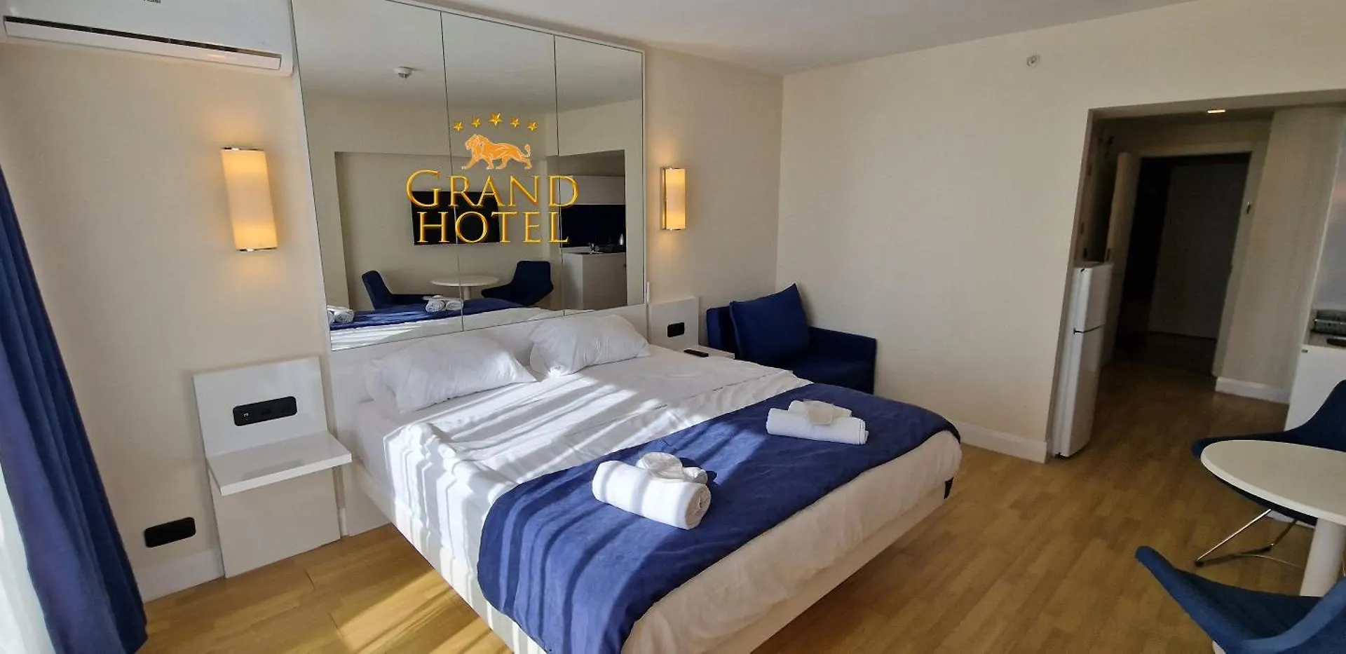 באטומי Grand Hotel ☆ Orbi City 5*,  גאורגיה