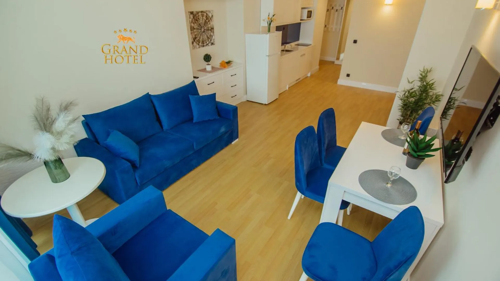 באטומי Grand Hotel ☆ Orbi City
